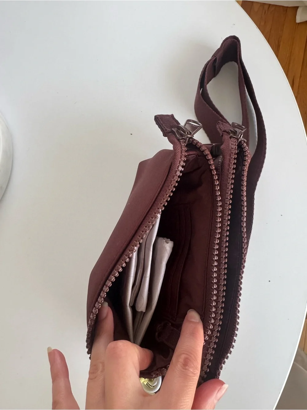 Dagne Dover Bennie sling in ancho - Picture 4 of 6